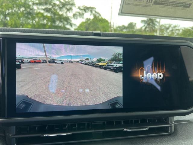 new 2025 Jeep Gladiator car, priced at $40,492