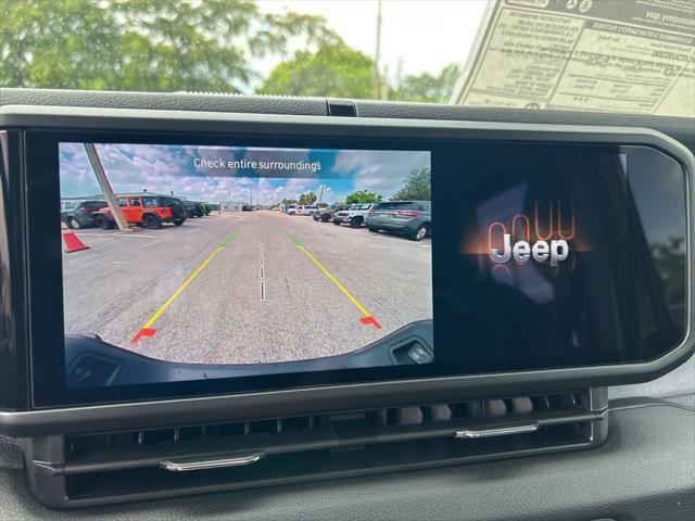 new 2025 Jeep Gladiator car, priced at $37,547