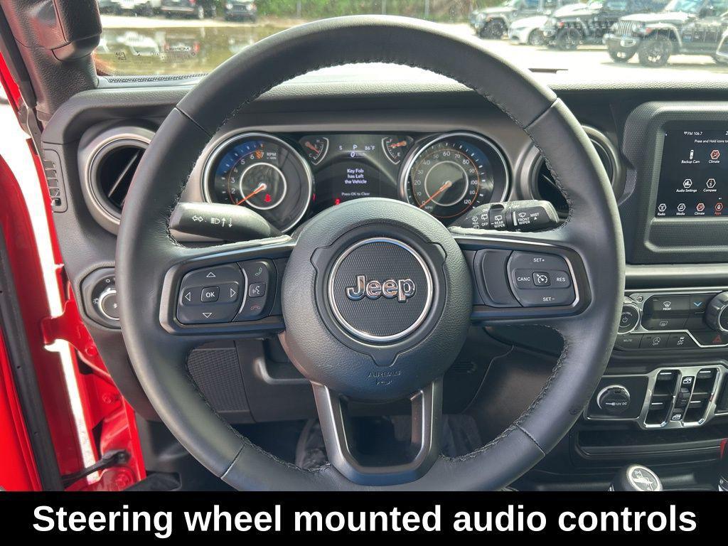 used 2022 Jeep Wrangler Unlimited car, priced at $33,291