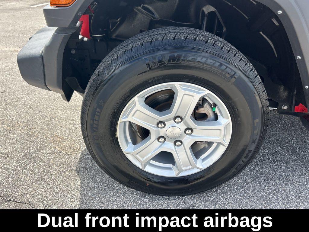 used 2022 Jeep Wrangler Unlimited car, priced at $33,291