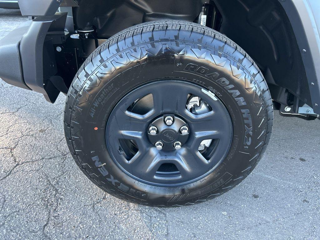 new 2026 Jeep Wrangler car, priced at $38,982