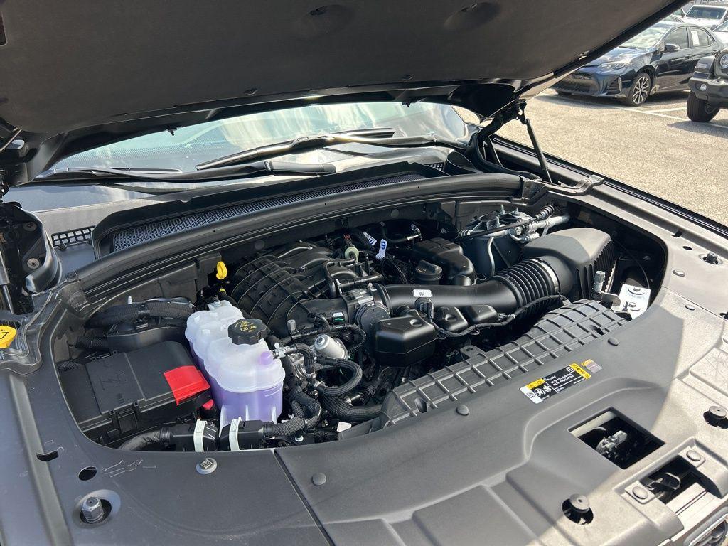 new 2025 Jeep Grand Cherokee car, priced at $34,860