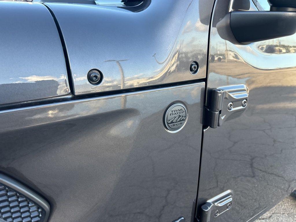 new 2026 Jeep Wrangler car, priced at $38,518