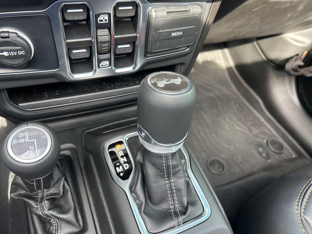 new 2025 Jeep Wrangler car, priced at $46,232