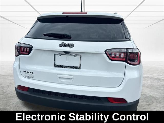 new 2025 Jeep Compass car, priced at $29,003