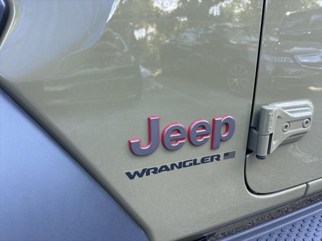 new 2025 Jeep Wrangler car, priced at $62,990