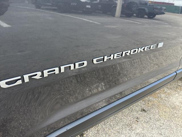 new 2025 Jeep Grand Cherokee L car, priced at $40,528