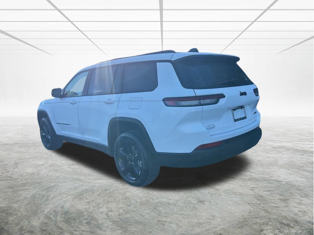 new 2025 Jeep Grand Cherokee L car, priced at $40,210
