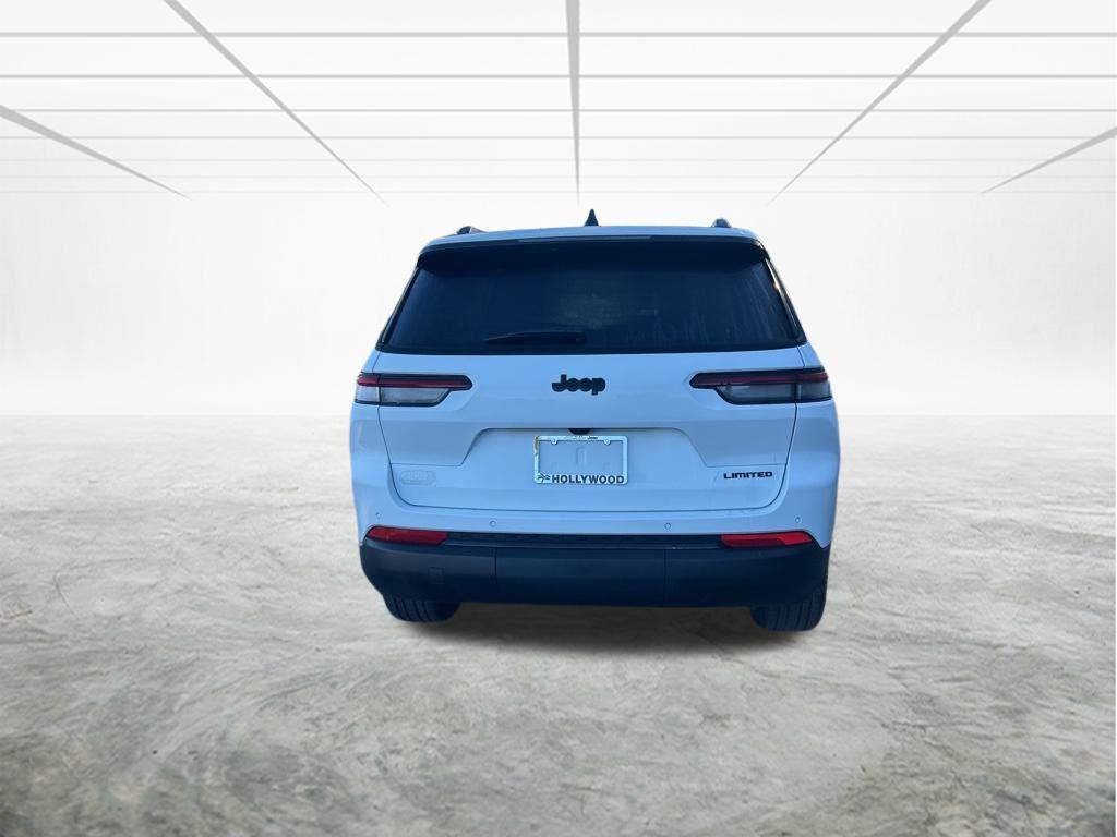 new 2025 Jeep Grand Cherokee L car, priced at $40,210