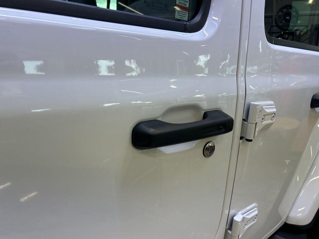 new 2025 Jeep Wrangler car, priced at $52,995