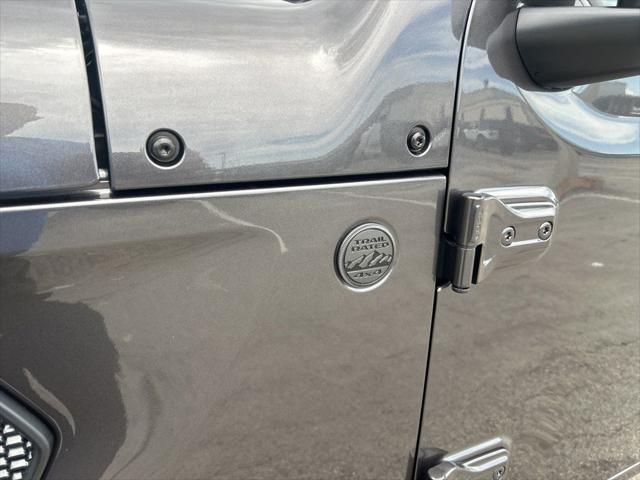 new 2025 Jeep Wrangler car, priced at $44,716