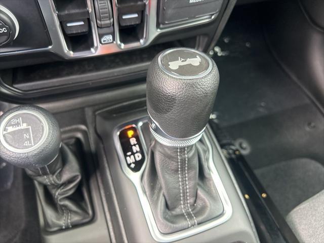 new 2025 Jeep Wrangler car, priced at $44,716