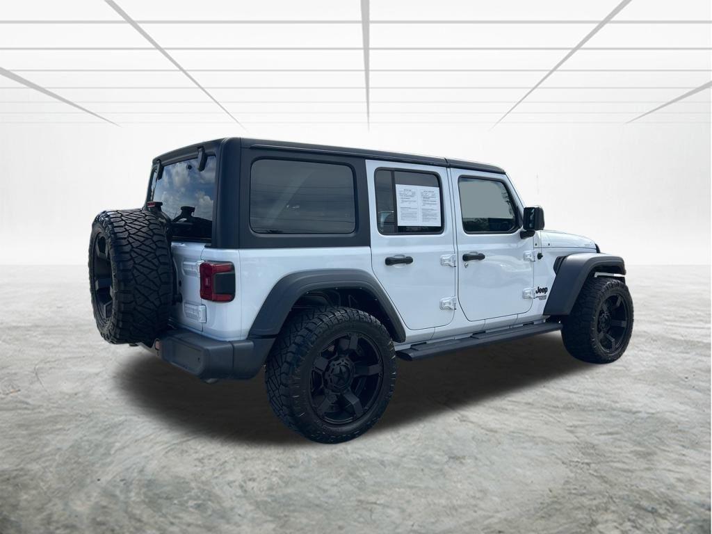 used 2021 Jeep Wrangler Unlimited car, priced at $24,624