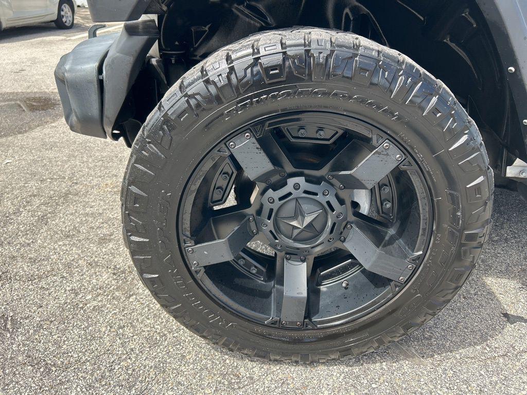 used 2021 Jeep Wrangler Unlimited car, priced at $24,624