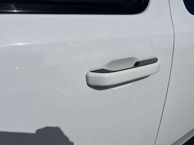 used 2024 Jeep Wagoneer car, priced at $50,499
