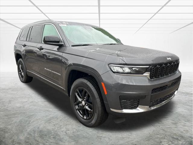 new 2025 Jeep Grand Cherokee L car, priced at $38,879