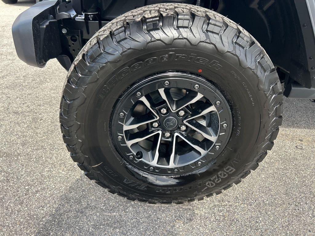 new 2025 Jeep Wrangler car, priced at $51,501