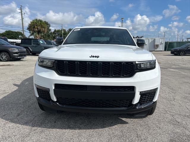 new 2024 Jeep Grand Cherokee L car, priced at $41,221