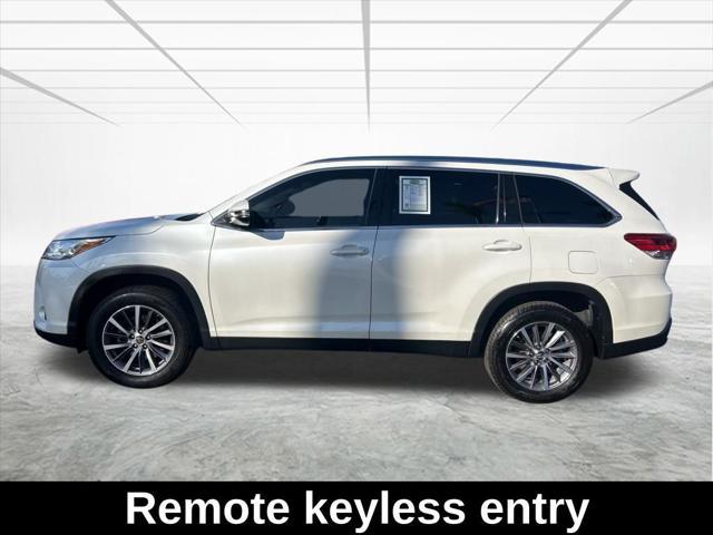 used 2019 Toyota Highlander car, priced at $24,900