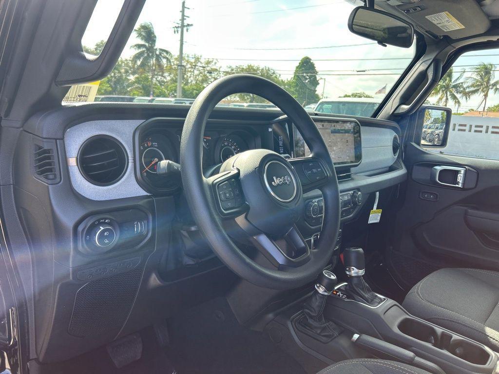 new 2026 Jeep Gladiator car, priced at $40,239