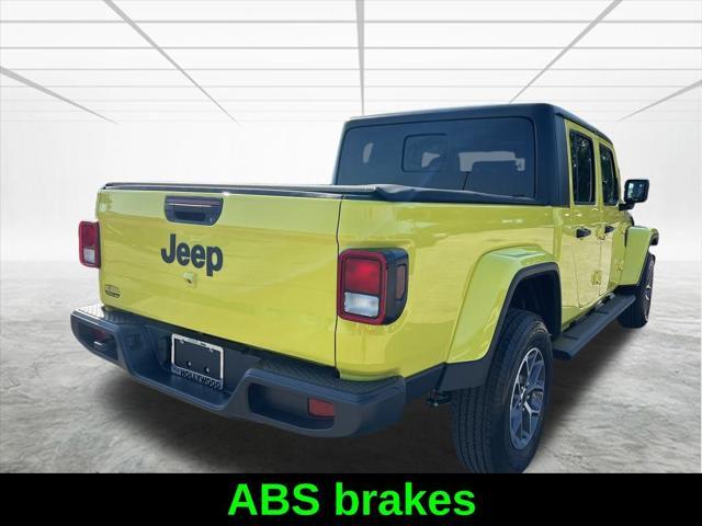 new 2024 Jeep Gladiator car, priced at $40,748