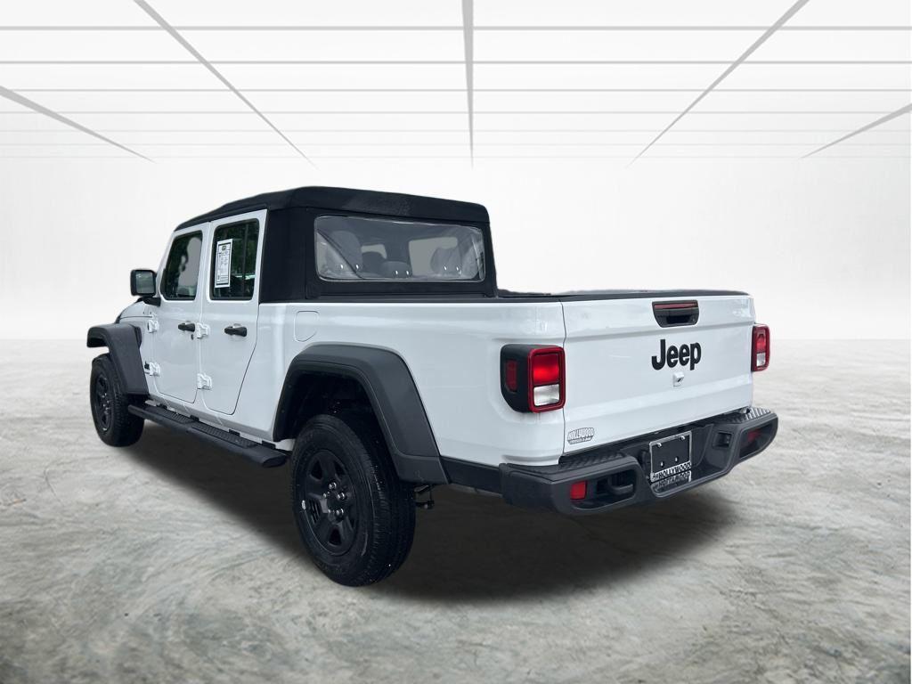 used 2024 Jeep Gladiator car, priced at $36,614