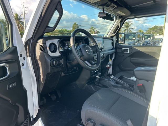 new 2025 Jeep Wrangler car, priced at $36,260