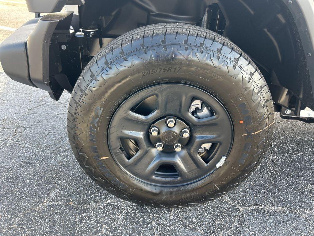 new 2026 Jeep Wrangler car, priced at $35,261