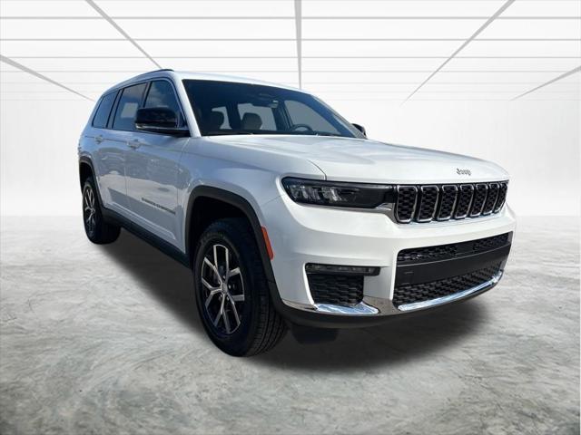 new 2025 Jeep Grand Cherokee L car, priced at $43,600