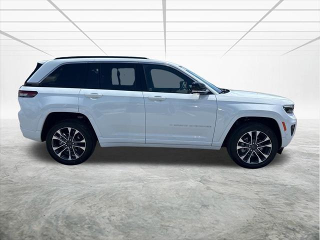 new 2025 Jeep Grand Cherokee car, priced at $55,678