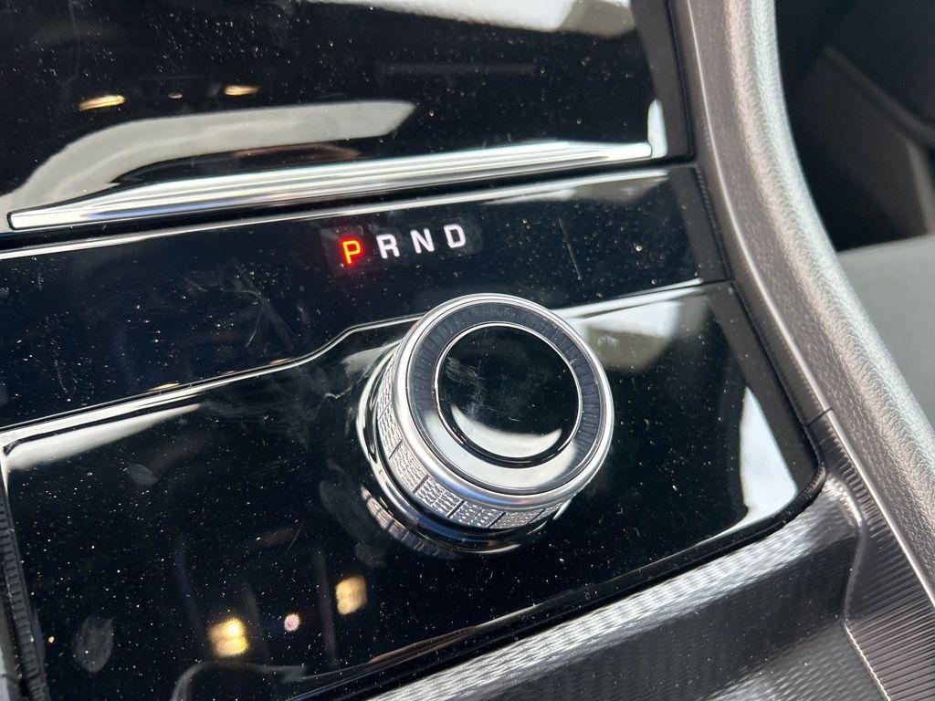 new 2025 Jeep Grand Cherokee car, priced at $37,012