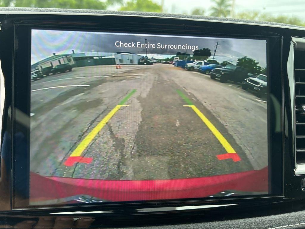 new 2026 Chrysler Pacifica car, priced at $41,443