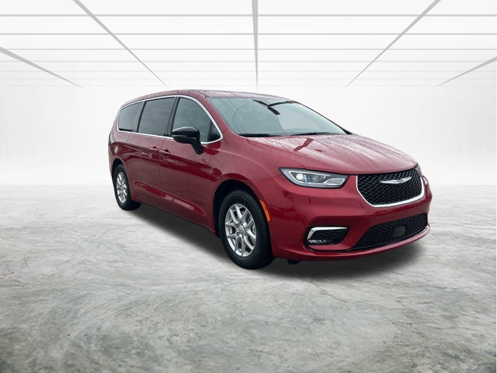 new 2026 Chrysler Pacifica car, priced at $41,443