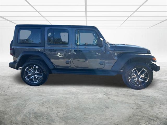 new 2025 Jeep Wrangler car, priced at $51,740