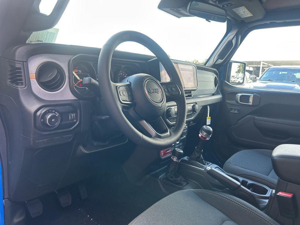 new 2025 Jeep Wrangler car, priced at $40,516