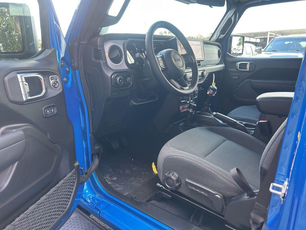 new 2025 Jeep Wrangler car, priced at $40,516