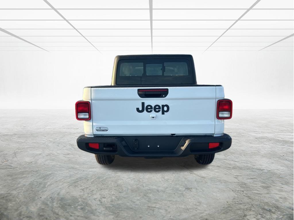 new 2025 Jeep Gladiator car, priced at $35,996