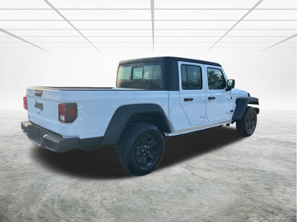 new 2025 Jeep Gladiator car, priced at $35,996