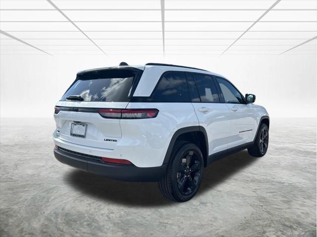 new 2025 Jeep Grand Cherokee car, priced at $49,279