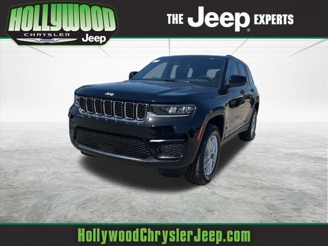 new 2025 Jeep Grand Cherokee car, priced at $38,095