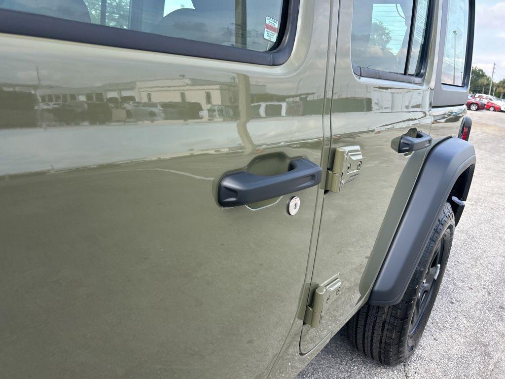 new 2026 Jeep Wrangler car, priced at $39,981