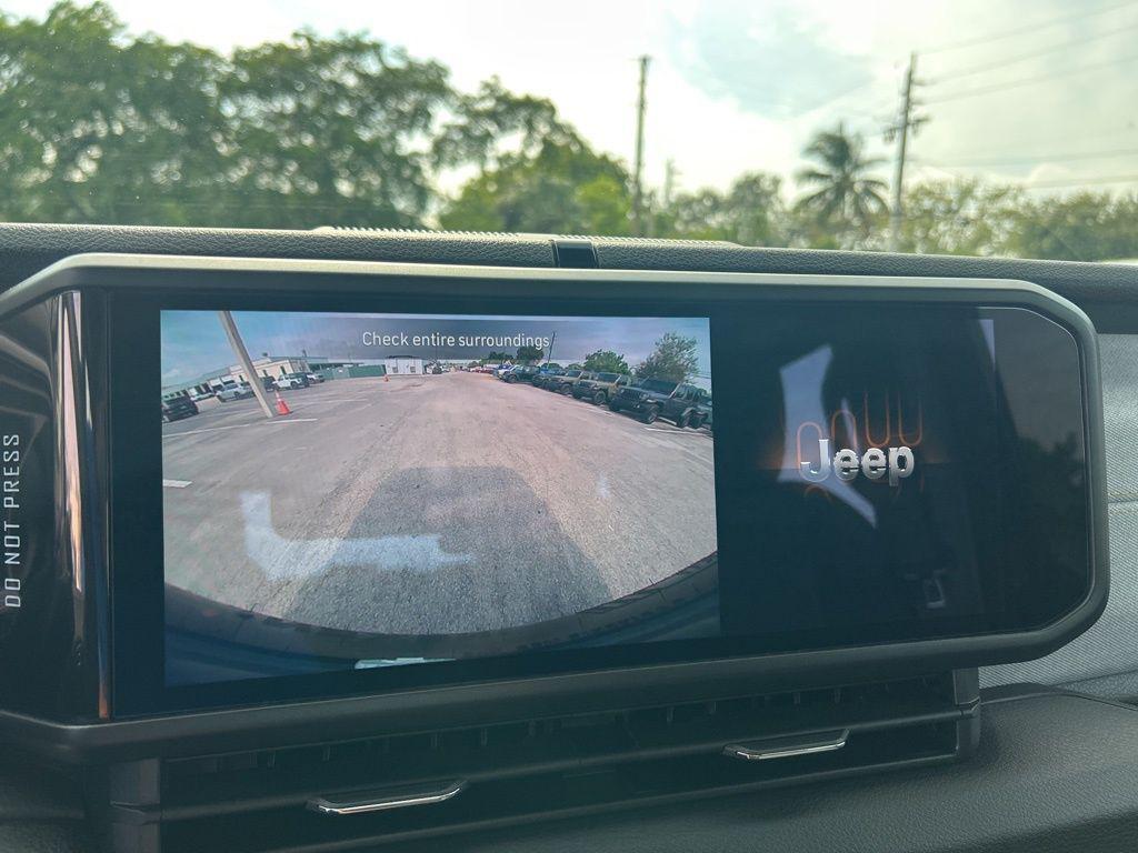 new 2026 Jeep Wrangler car, priced at $39,981