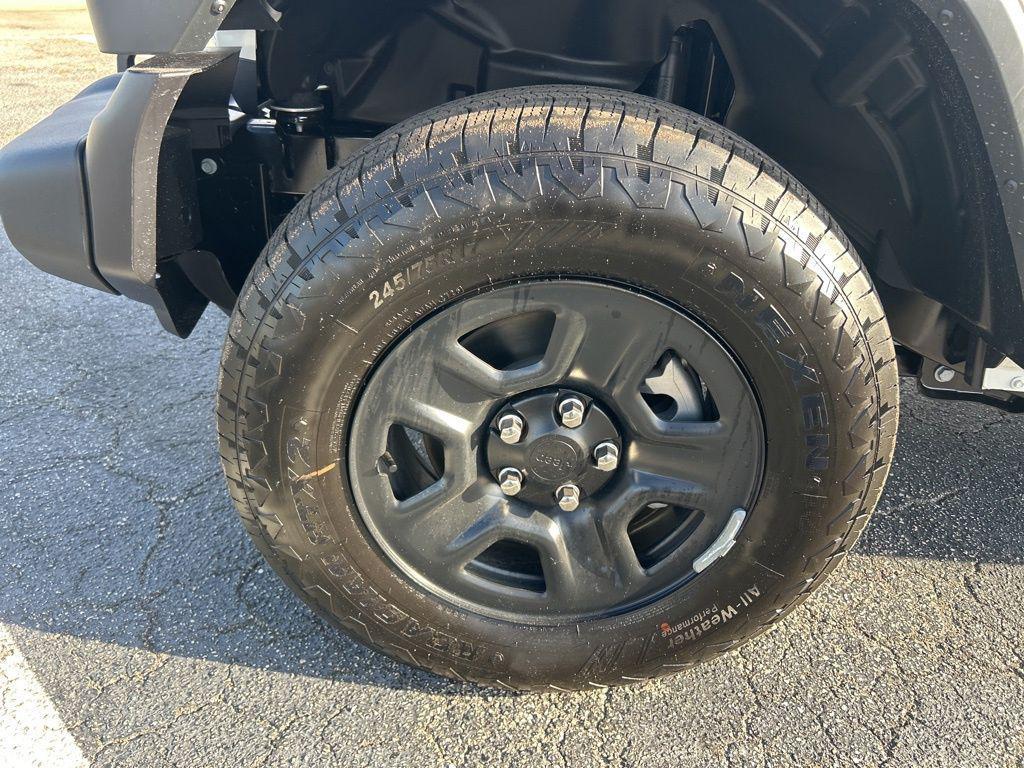 new 2026 Jeep Wrangler car, priced at $38,447