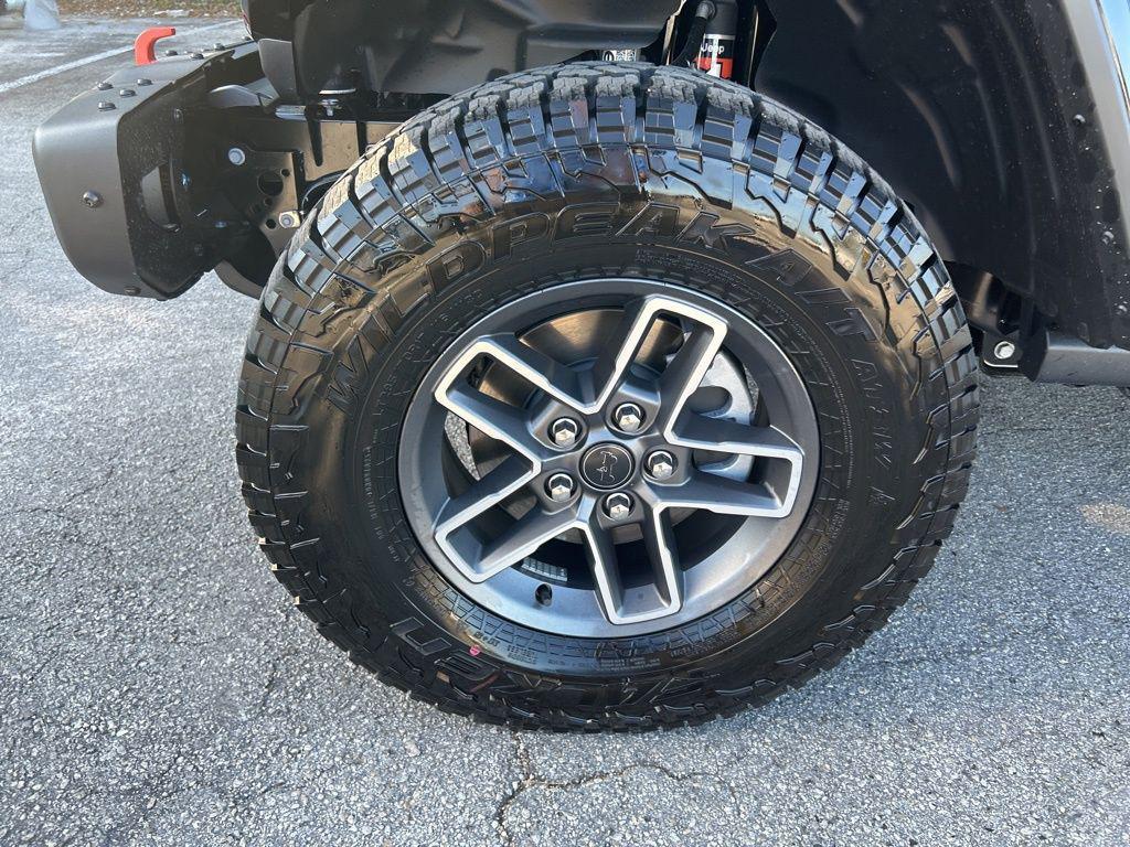 new 2026 Jeep Gladiator car, priced at $57,833