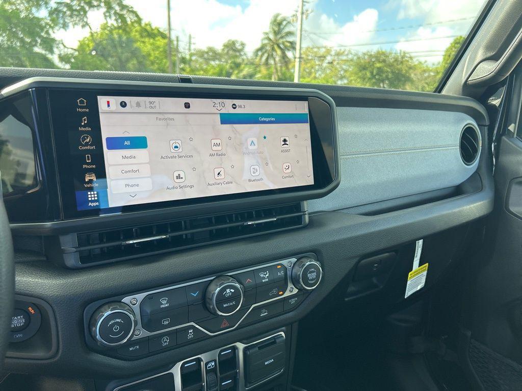 new 2025 Jeep Gladiator car, priced at $36,624