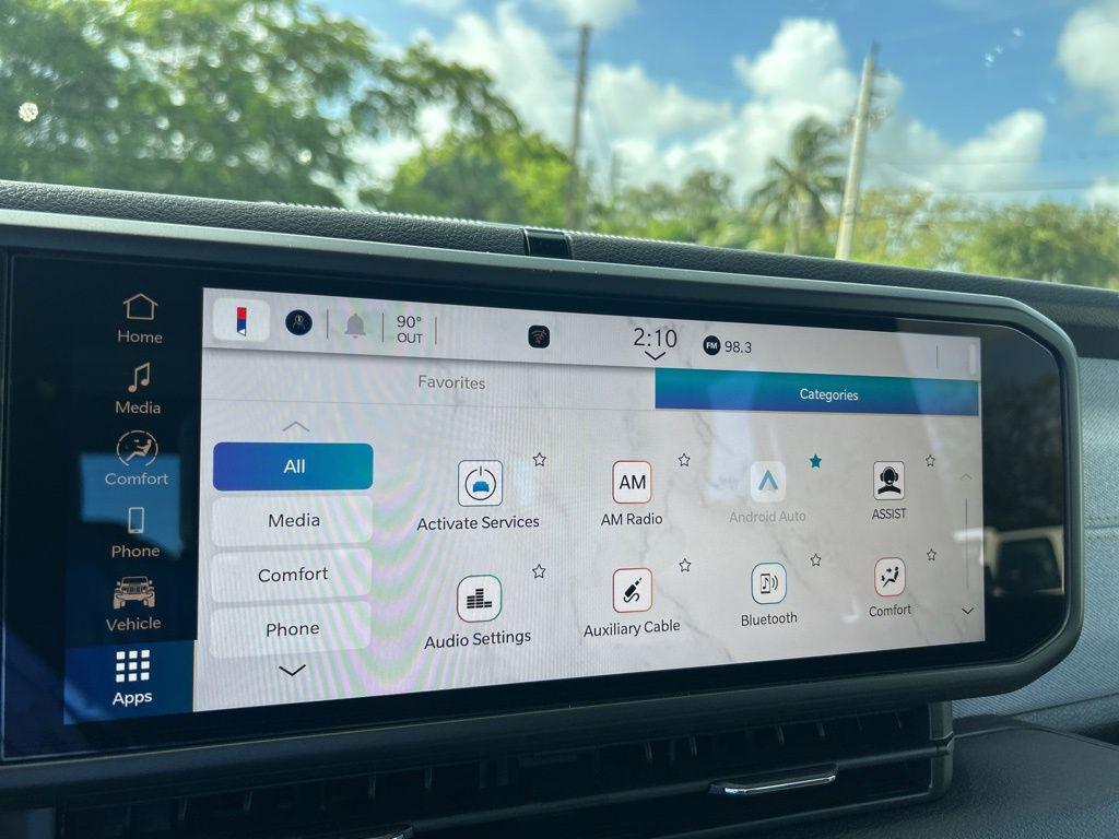 new 2025 Jeep Gladiator car, priced at $36,624