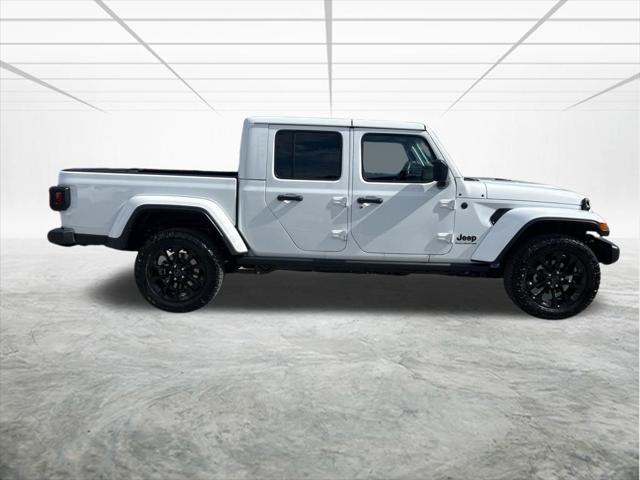 new 2025 Jeep Gladiator car, priced at $41,290