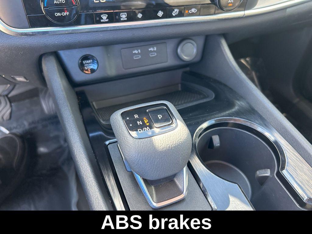 used 2024 Nissan Rogue car, priced at $17,124