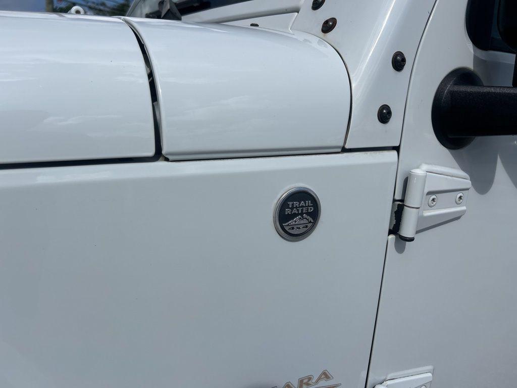 used 2014 Jeep Wrangler Unlimited car, priced at $15,345