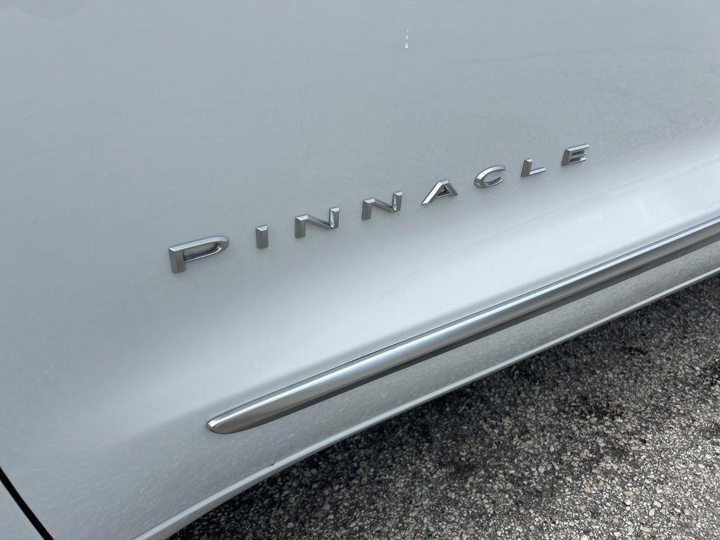 new 2025 Chrysler Pacifica car, priced at $45,913